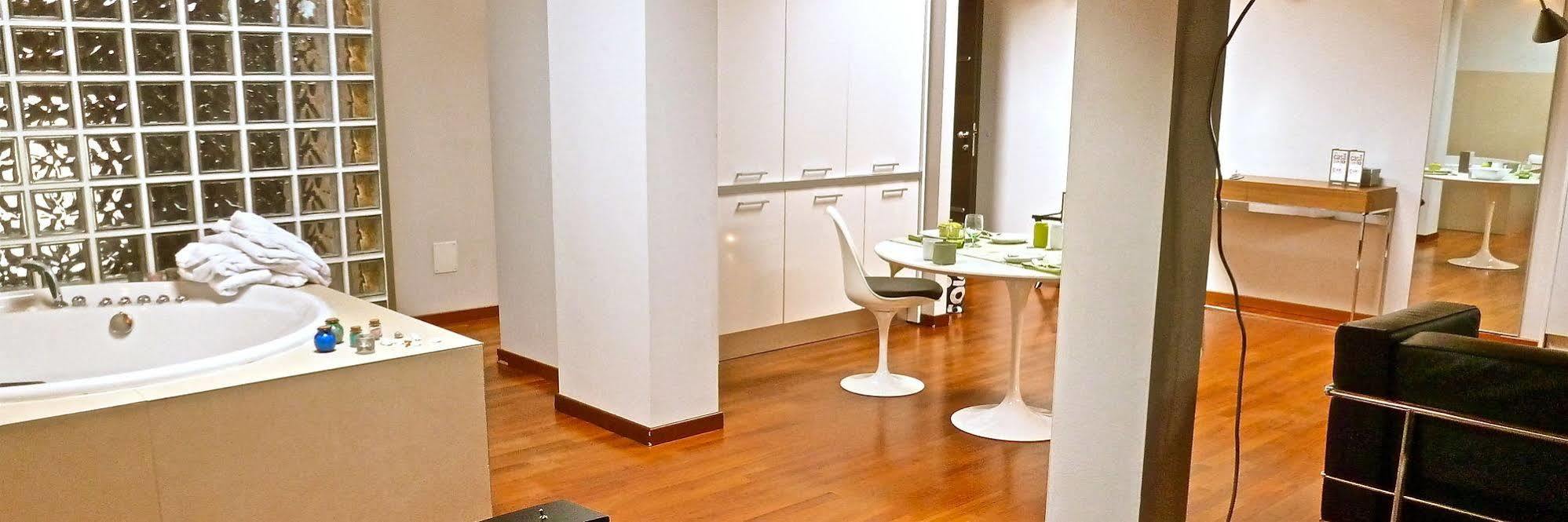 Parizzi Suites & Restaurant Parma Eksteriør billede